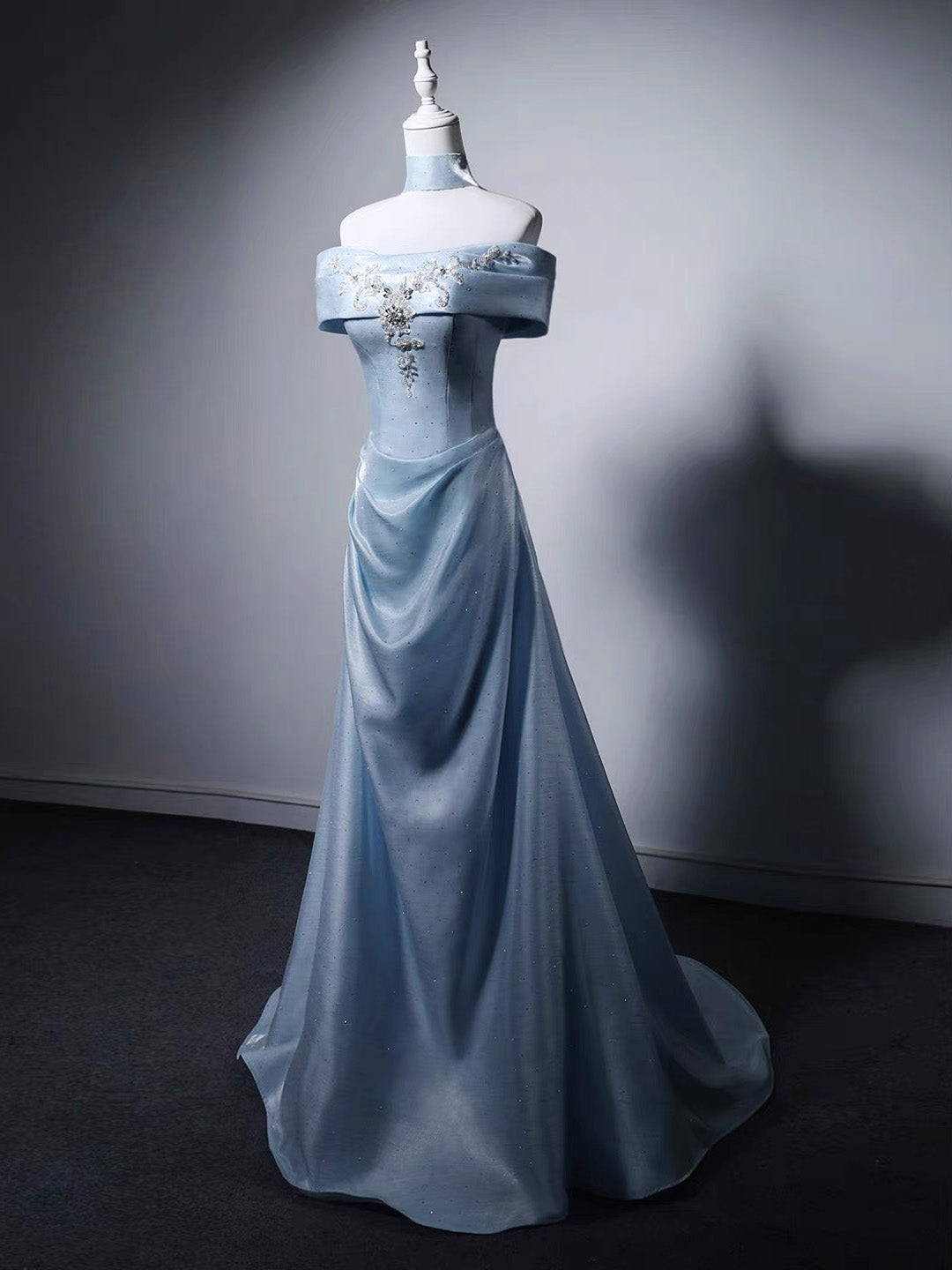 A-Line Off Shoulder Sweep Train Blue Prom Dress with Lace Applique