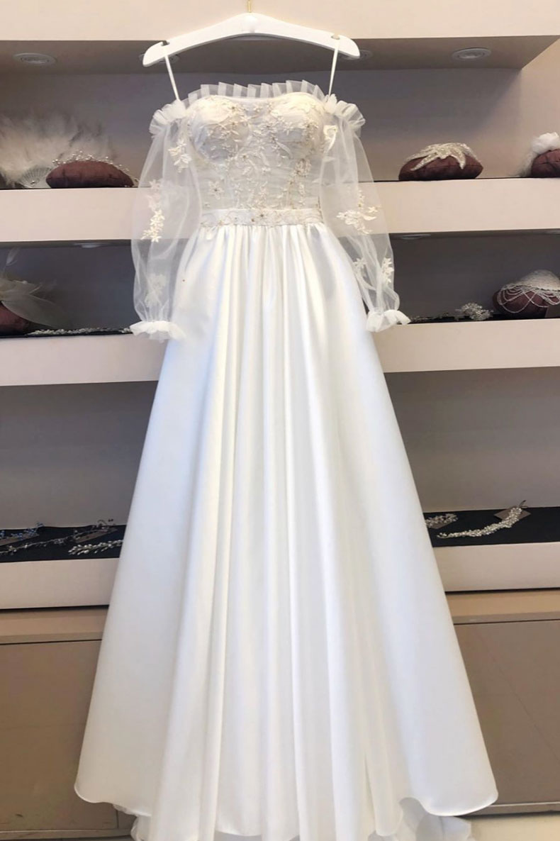Sweetheart Wedding Dress Lace Modest Empire Waist Bridesmaid Dresses White Lace Satin Long Prom Dress Lace Sweetheart Wedding Dress Lace Modest Empire Waist Bridesmaid Dresses White Lace Satin Long Prom Dress Lace