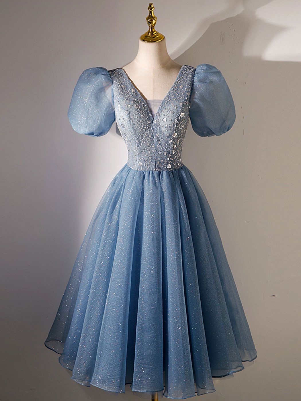 A-Line V Neck Blue Short Prom Dress, Blue Homecoming Dress with Sequin dresstby A-Line V Neck Blue Short Prom Dress, Blue Homecoming Dress with Sequin dresstby
