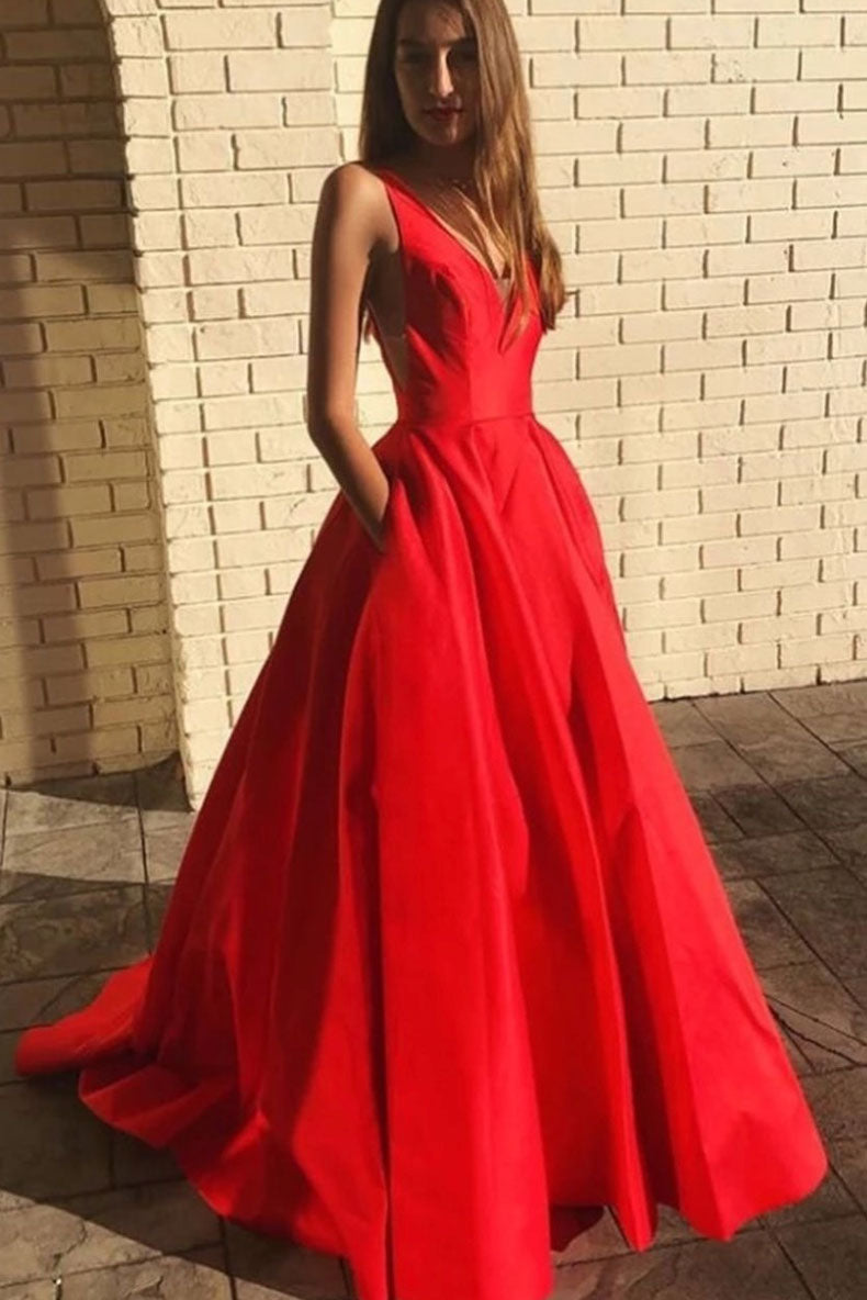 open lace back dress Chic Gorgeous Red Ball Gown Formal Gown Long Sleeve Prom Dress Elegant open lace back dress Chic Gorgeous Red Ball Gown Formal Gown Long Sleeve Prom Dress Elegant