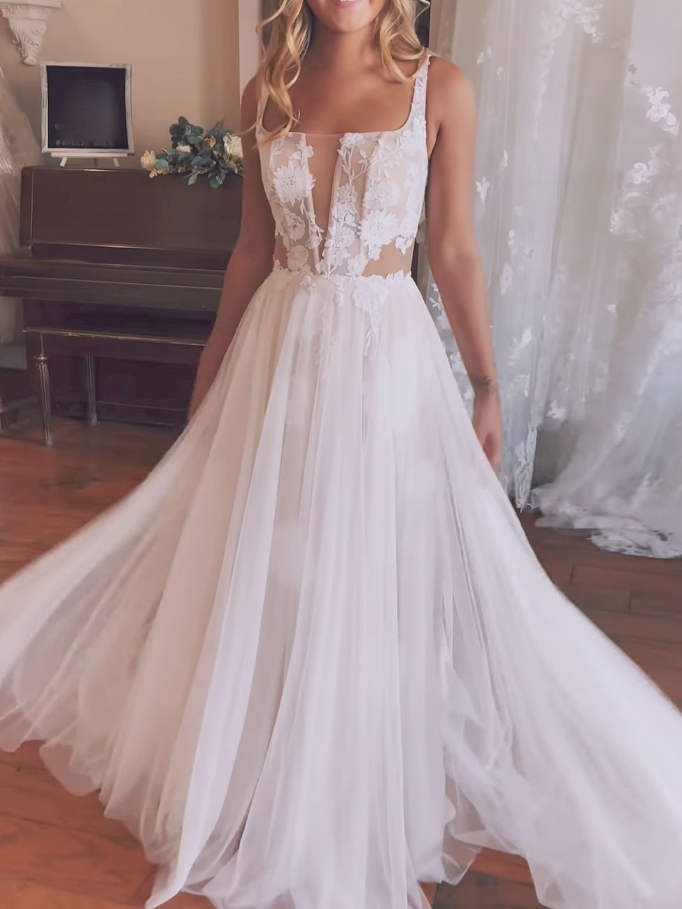 white christmas dresses Simple Sleeveless V Neck Chiffon A Line Long Sky Blue Flowy Prom Dresses white christmas dresses Simple Sleeveless V Neck Chiffon A Line Long Sky Blue Flowy Prom Dresses