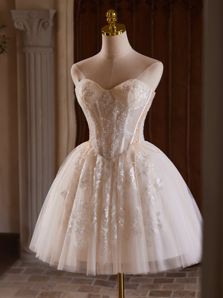 A-Line Sweetheart Neck Tulle Lace Champagne Short Prom Dress