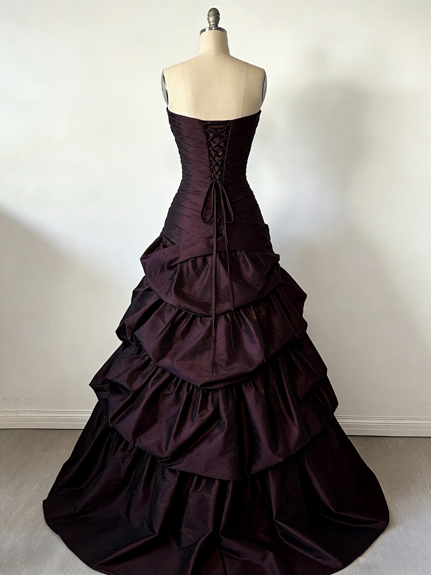 A-Line Sweetheart Taffeta Maroon Long Prom Dress
