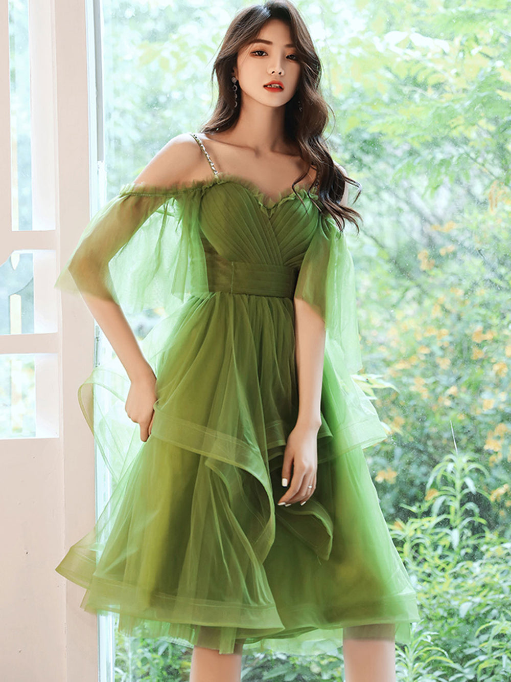 A-Line Green Sweetheart Neck Tulle Short Prom Dress, Green Homecoming dresstby A-Line Green Sweetheart Neck Tulle Short Prom Dress, Green Homecoming dresstby