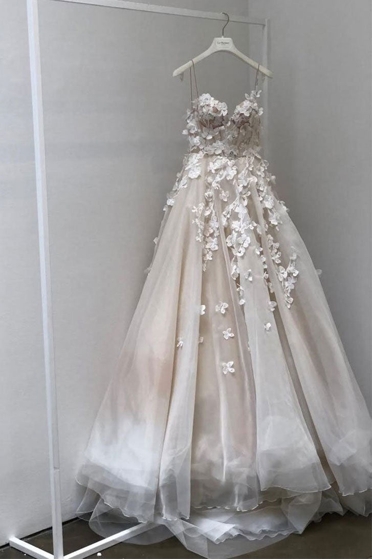 Unique sweetheart tulle 3D applique long prom dress lace wedding dress