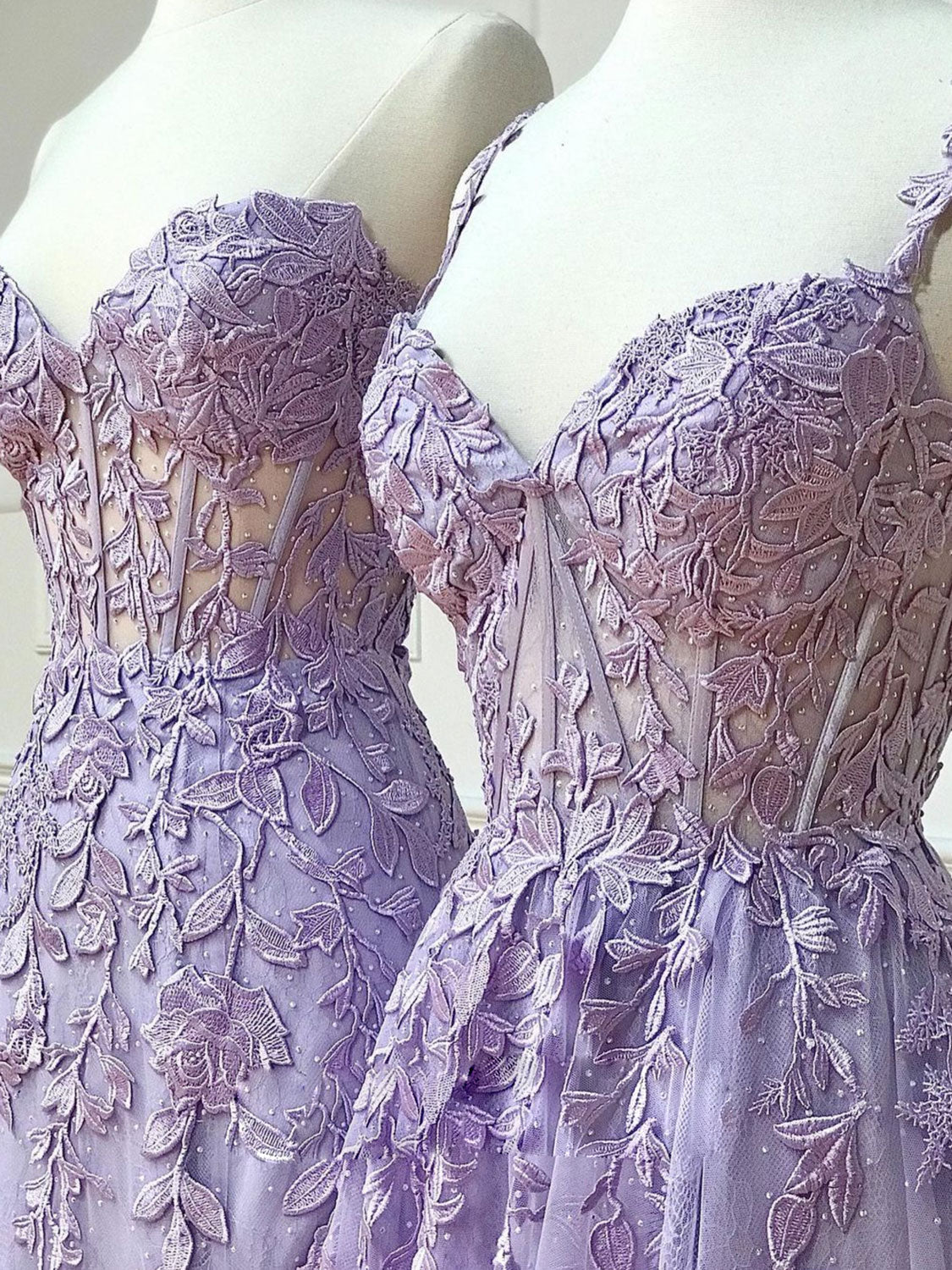 Purple Lace Long Graduation Dresses