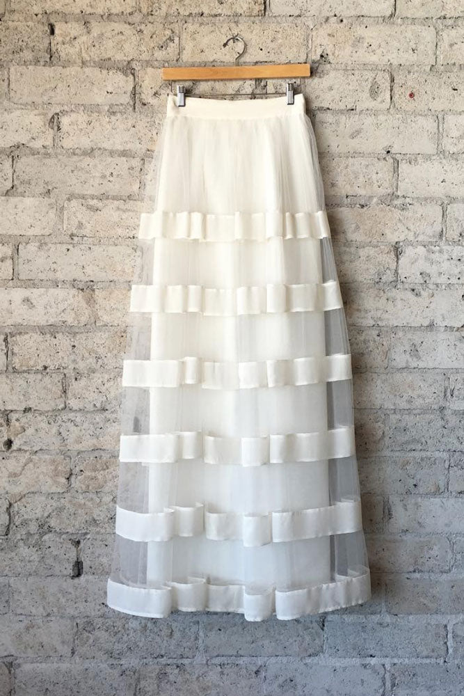 Cute white tulle Floor length skirt, white tulle homecoming skirt.